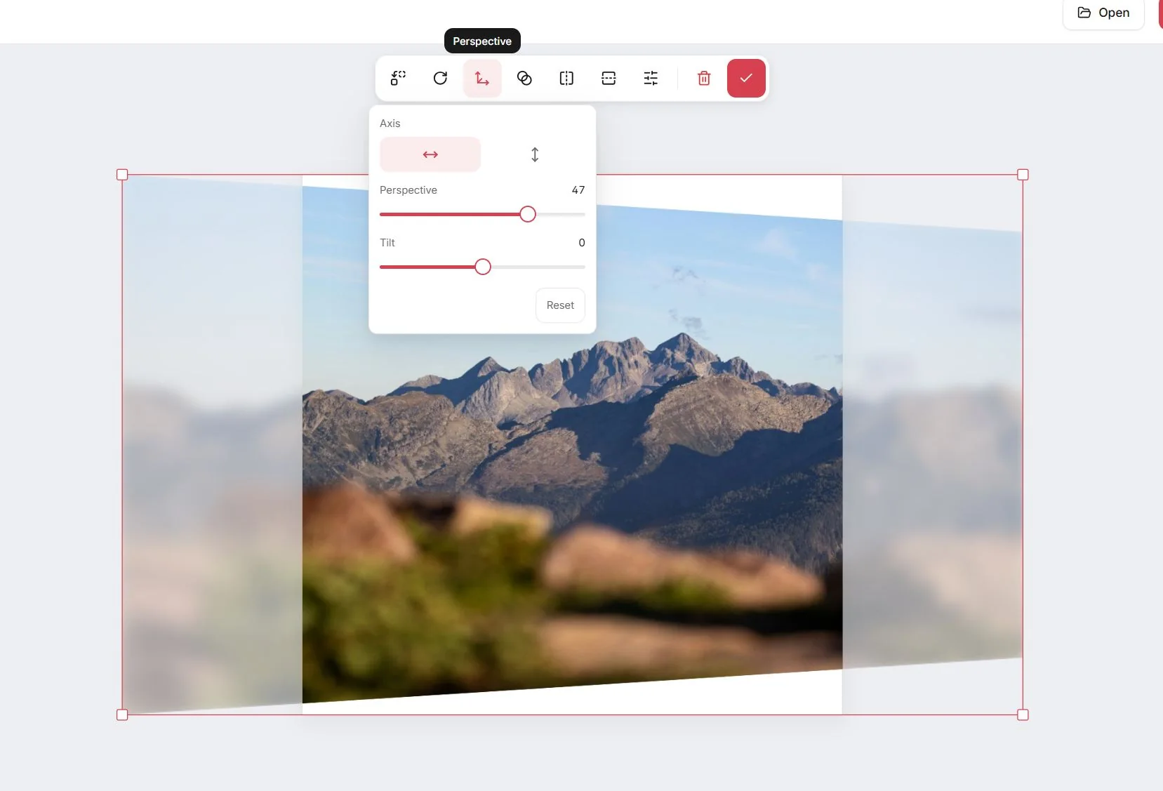 The perspective popover: axis choice and the Perspective and Tilt sliders